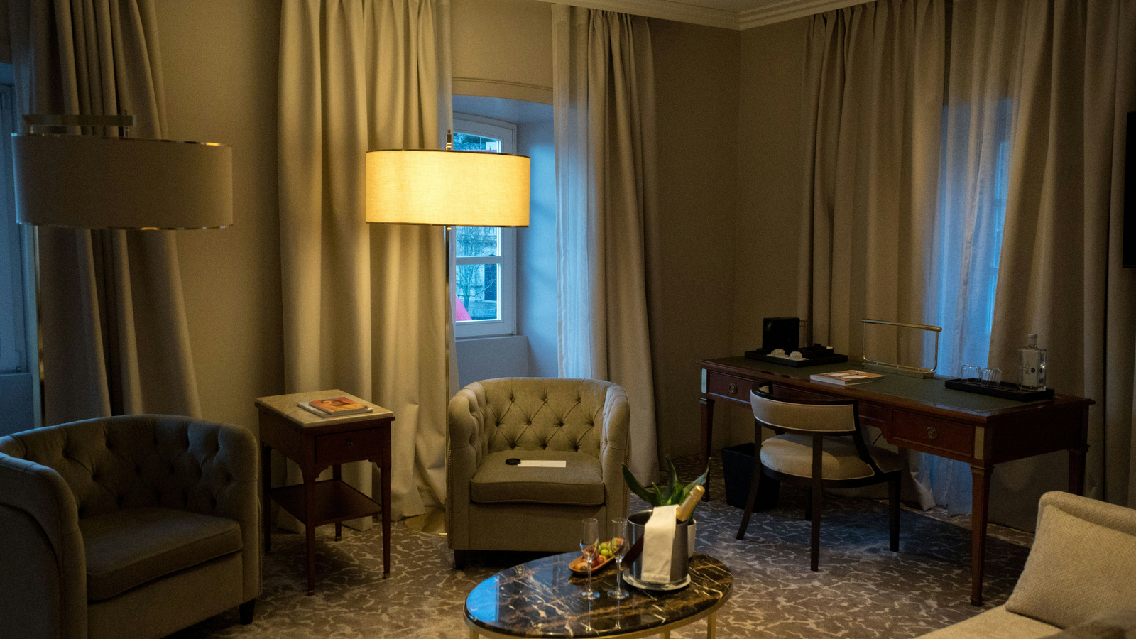 V Hotel Lavender 客室イメージ