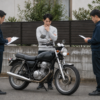 同じバイクについて複数業者の査定条件を比べる場面